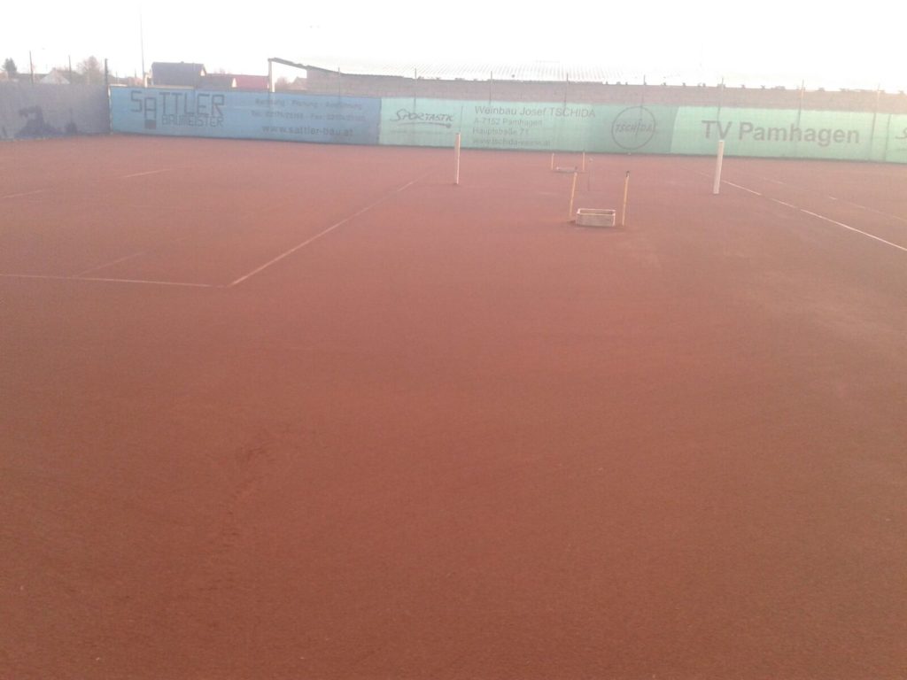 Sanierter Tennisplatz